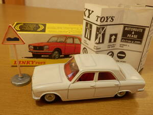 DINKY TOYS 1/43 №1428 ディンキー プジョー 304