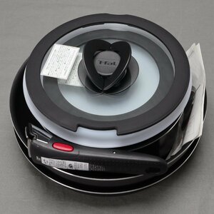 【その他】T-fal（ティファール）　ingenio インジニオ　フライパン 鍋 シリコン ガラス蓋 取手 9点セット　美品