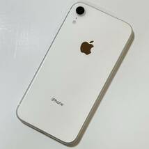 Apple SIMフリー iPhone XR ホワイト 64GB MT032J/A iOS17.2.1 アクティベーションロック解除済_画像7