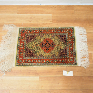 ヘレケ産 トルコ絨毯 当時価格60万円 検索/玄関 タペストリー シルク ペルシャ アンティーク ラグ