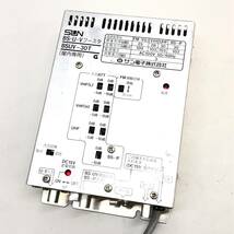 ♪SUN サン電子 BS・U・V ブースタ BSUV-30T 屋内専用 通電のみ確認済み 現状品♪K22133_画像3