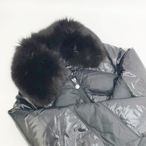 MONCLER ダウンジャケット ショート丈 ファー付き ブルゾン 防寒 レディース サイズ1 ブラック モンクレール アウター DL9974■_画像3