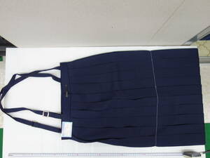 スクール学生スカート　ウェスト６９ｃｍ　スカート丈７５ｃｍ　ひだ数２０　日本製　未使用新品（長期保管品）