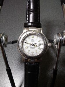 TAG-HEUER Professional 200★ レディース腕時計 美品 良品 / 艶やかに、そして元気に稼働中です(^^ゞ