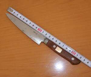 【中古】辻調理師専門学校　鞘付　刃渡り　約12cm ペティナイフ　　プロ仕様　サクラ印　SAKAI　ISHITO　日本鋼 堺石藤 包丁 スレ有　