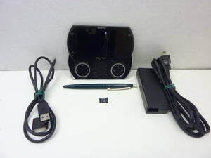 PSP GO M2スティック (8G)付き 動作確認済 プレイステーションポータブルgo PSP-N1000