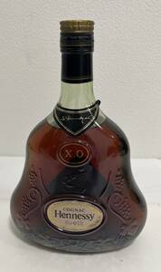 【SOB2038SG】1円～未開栓 Hennessy XO ヘネシー コニャック ブランデー クリアボトル 長期保管品 現状品 金キャップ 700ml 40％ 古酒 