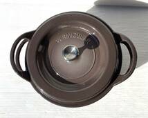 ★☆VERMICULAR バーミキュラ OVEN POT ROUND オーブンポットラウンド 22cm キッチン用品 箱 両手鍋☆★_画像3