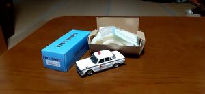 FINEMODEL ファインモデル　プリンスグロリア　日本赤十字車車両 1964年式　1/43 