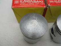 ☆彡新品　レア　当時物　純正品（１・０）　KH250　250SS　ピストン　KH350 350SS　KH400　400ss マッハGS400GT380Z400FXCB400T　Z1　Z2_画像6