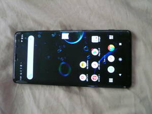 ●○（美品）DOCOMO　ソニー エクスペリア　Xperia XZ3レッド　高性能スマホ＆ガラスカバー○●