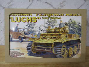 i7-2「II号戦車 L型ルクス(後期型)」モデルカステンキャタピラつき 1/35スケール 未組立 2号戦車 LUCHS tasca 35-L2 6700 プラモデル
