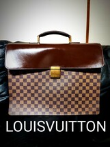 美品！！ LOUIS VUITTON ルイヴィトン アルトナ ダミエ ブリーフケース ビジネスバッグ　ハンドバッグ　本革バッグ　定価20万以上_画像1