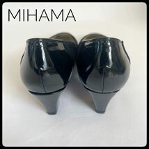 MIHAMA パンプス　日本製　サイズ：23.5㎝　ヒール：5㎝　ミハマ　靴　ビジネスポインテッドトゥ ブラック エナメル　スウェード_画像2