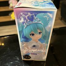 ★未開封品 フィギュア 初音ミク スーパープレミアムフィギュア SPM 15th Anniversary KEI Ver. セガ ZZ-9_画像3