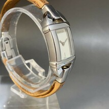 【美品】電池交換済レディースウォッチ女性用腕時計グッチGUCCI2593　　_画像5