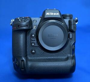 Nikon ミラーレス一眼カメラ Ｚ９　ボディ+ XQD64GB