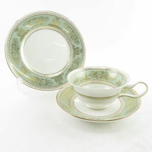 WEDGWOOD ウェッジウッド コロンビアセージグリーン ティーカップ＆ソーサー 中皿 1セット トリオ プレート SO927R