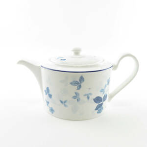 美品 WEDGWOOD ウェッジウッド ストロベリーブルー ティーポット 1点 茶器 SO912K