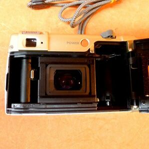 l206 KONICA Z・UP 130e コンパクトフィルムカメラ サイズ:幅約11cm 高さ約6.2cm 奥行約5.5cm/60の画像7