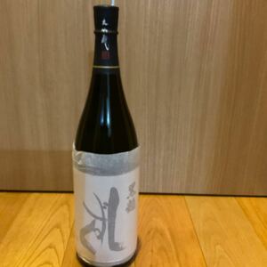 黒龍　しずく　1800ml 1本