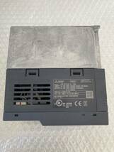 中古美品動作確認済みMITSUMISHI三菱インバータFR-E720-0.75K 動作保証 1/5 1001-1_画像5