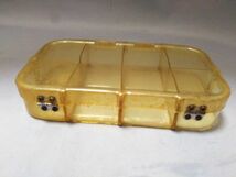 安値スタート！　Used ４０年以上前のDEWITT PLASTICS Fly Box フライボックス　６コマ　　MADE IN U.S.A.　尿素樹脂製・臭います_画像3