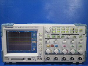 Tektronix TPS2024 OSCILLOSCOPE 200MHz、2GS/s