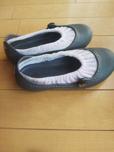  Crocs * сабо сандалии * девушки *chocolate/bubblegum*C12(18.5.)