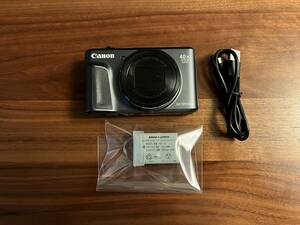 PowerShot SX720 HS 　新品互換バッテリー おまけ充電器付き