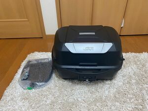 ＧＩＶＩ　トップケース　Ｅ４３