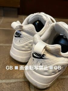 期間限定値下げ中！ NIKE エアマックス　白　運動靴