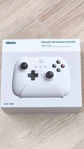 8Bitdo Ultimate ワイヤレスコントローラー 充電ドック付 ワイヤレス2.4Gコントローラー Windows Android Raspberry Pi対応 ホワイト_画像2