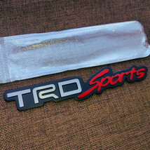 高品質【180mm×32mm】金属製のTRD SPORTS エンブレム G　トヨタ（TOYOTA）_画像6