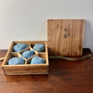 珍品 珍竹斎造 竹製 盃 5客 共箱 在銘/ 唐物 煎茶道具 茶道具 中国美術 古美術 骨董 急須 煎茶碗 茶碗 古玩 茶壺 茶壷 古竹 茶器 酒器