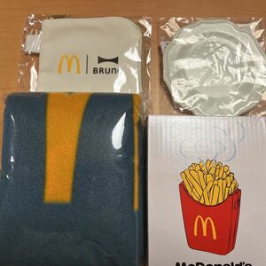 マクドナルド 福袋 ポテト BRUNO マック ブルーノ グッズ ブランケット