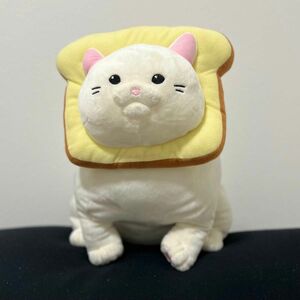 ★未使用品★ どうしてそうなった？ 狭いところにはまりたい猫 食パン ぬいぐるみ パンにゃん