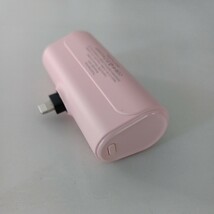 y012408fk モバイルバッテリー 小型 軽量 iphone モバイルバッテリー コードレス コンパクト5000mAh コネクター内蔵 直接充電 ピンク_画像5