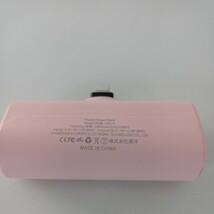 y012408fk モバイルバッテリー 小型 軽量 iphone モバイルバッテリー コードレス コンパクト5000mAh コネクター内蔵 直接充電 ピンク_画像4