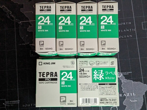 【送料無料／匿名発送】テプラテープ　SD24G　緑テープ白文字24mm　6個セット　新品未使用