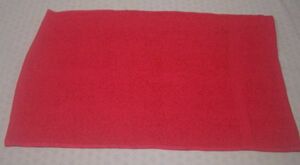 【日本生地＆縫製！】【販売単位：赤色３枚組】綿100%　パイル　おしぼりサイズ　タオル＜サイズ：ヨコ約４４ｃｍタテ約２８ｃｍ＞60604122