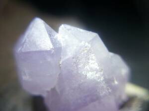 インド　アメジスト　紫水晶　すみれ色　ラベンダーカラー　レア品　定型外発送