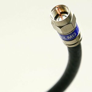 【中古】PHAT SATELLITE INTL 200フィート 直結管 接地下RG6同軸ケーブル 18AWG 75オーム ジェル編み込み 防湿 &