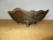 ◆古い時代の唐金製三つ足器◆菓子器・水盤◆銅金細工◆アンティーク_画像1
