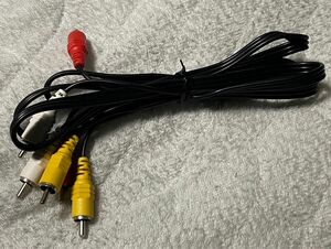 AVケーブル　RCA 赤白黄　ピンプラグ　1.4m ３極コード ビデオケーブル