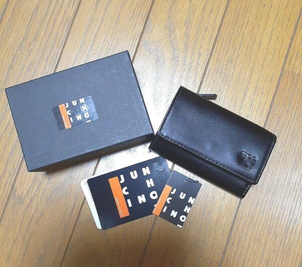 コシノジュンコ　キーケース　牛革　黒 レザー　カードケース　財布