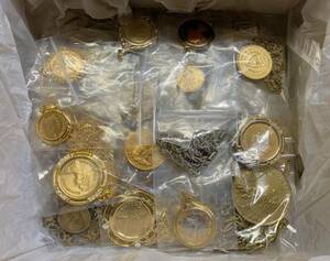 コイン系 アクセサリー 1352g 大量 まとめ セット エリザベス コイントップ コイン ヘッド ネックレス ブローチ ペンダント などメッキ色々