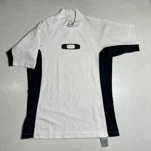 オークリー oakley ゴルフ トレーニング ハイネック インナーシャツ Lサイズ