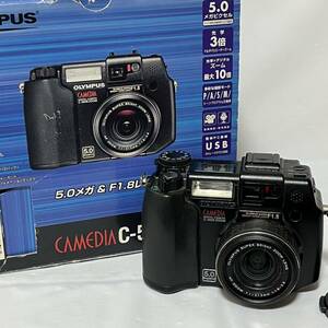 OLYMPUS　CAMEDIA C-5050　デジタルカメラ　オリンパス 難あり