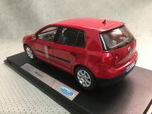 WELLY 1/18 VW　ゴルフ Mk5 未展示品 _画像5